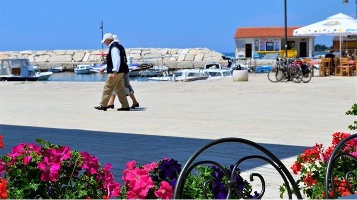 Villetta Phasiana- sea view- main square Fazana